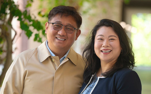 Business leader and philanthropist Aiiso Yufeng Li (Jeff) and his wife, DongDong Li (Doreen)