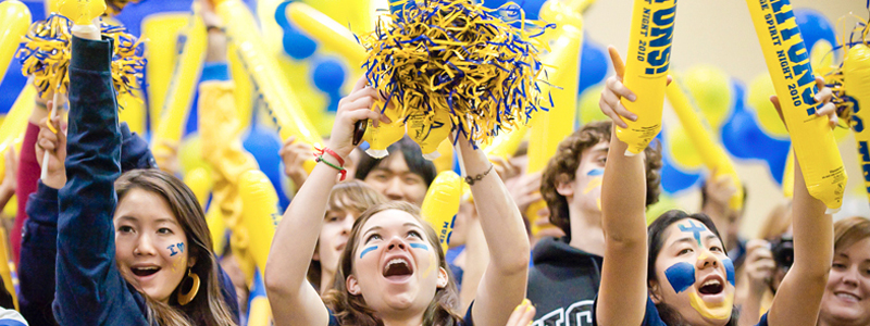 UC San Diego students cheering